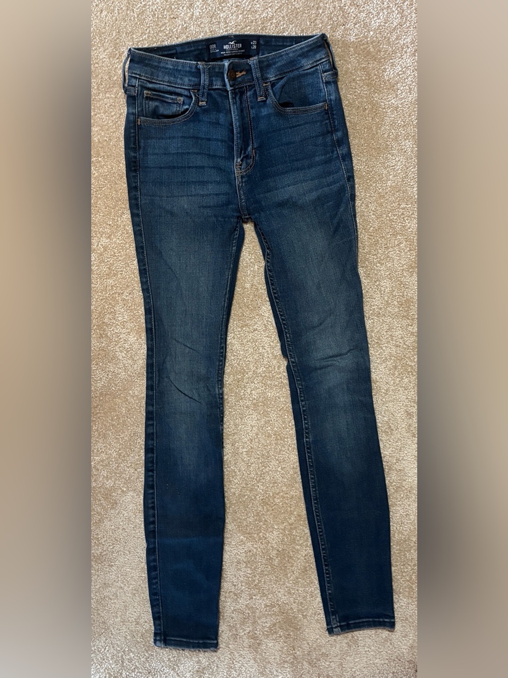 Hollister Women's Dark Blue High-Rise Skinny Jeans Size 00R 23 Waist & 28 Length